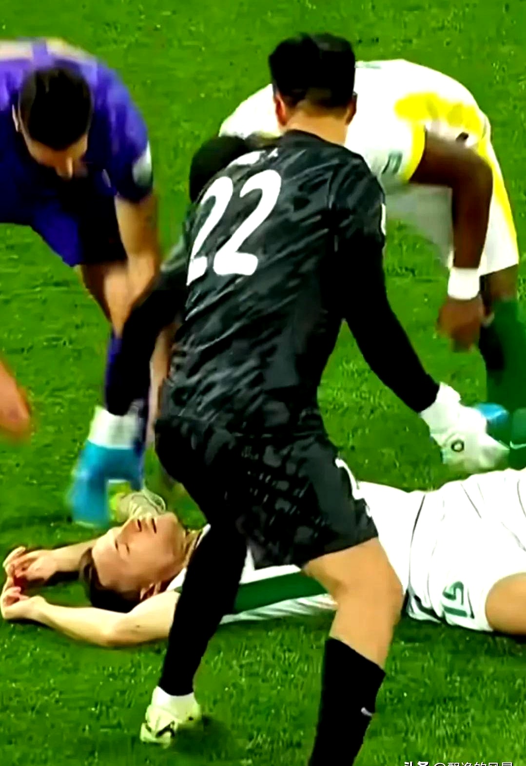 包含德布劳内遭遇五连败，日本队教练面临压力！的词条